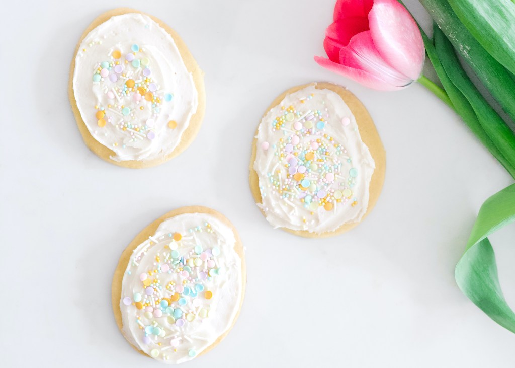 The Yummiest Sugar Cookies : Easter Edition